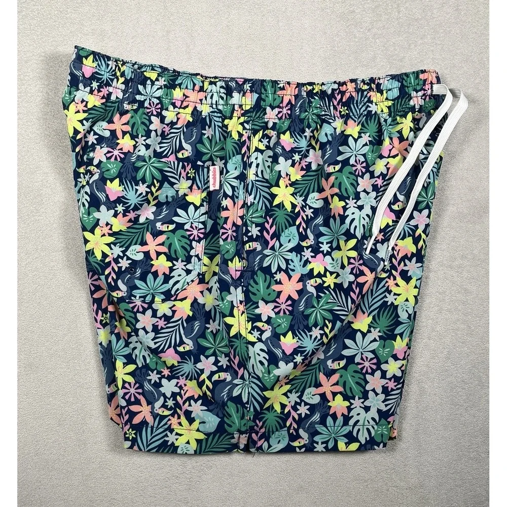 Chubbies Mens Swim Trunks Shorts Size Medium M 5.5 Inseam Tropical Floral Mesh M